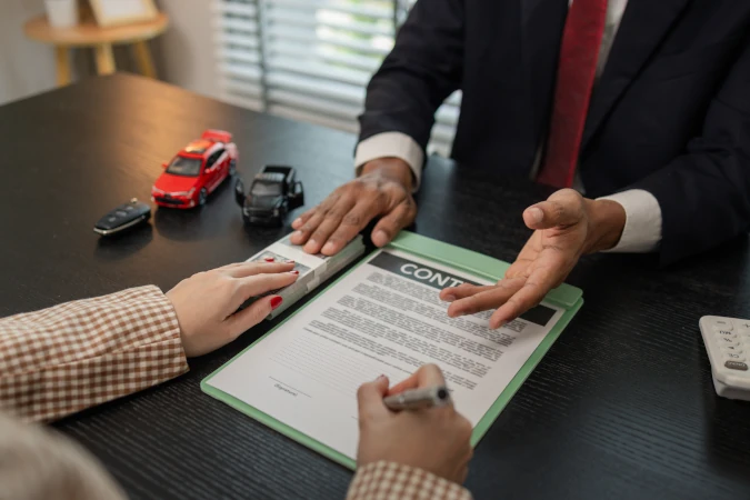 Polizze auto a chilometri: risparmio reale o solo marketing? Ecco cosa sapere