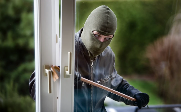 Assicurazione casa contro i furti